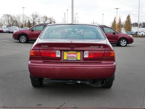 2000 Toyota Camry LE