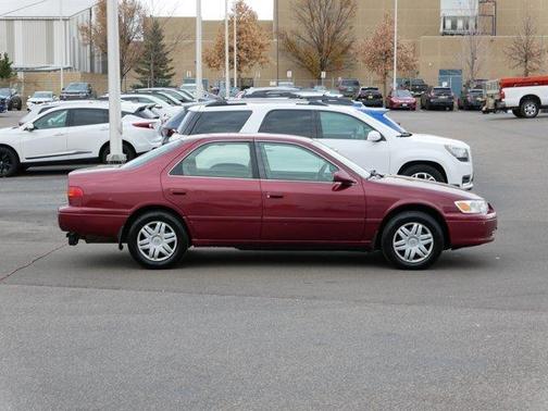 2000 Toyota Camry LE