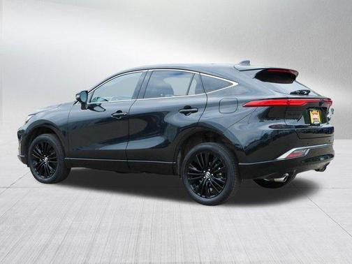 2024 Toyota Venza LE