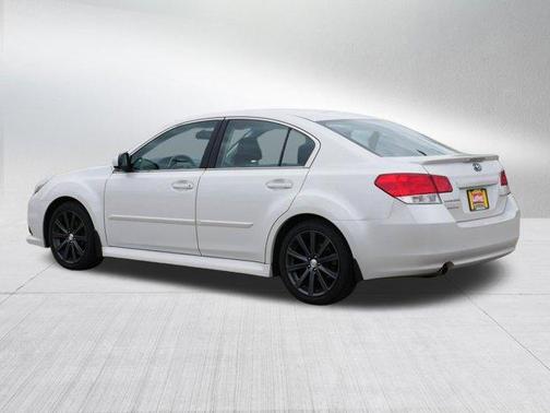 Satin White Pearl 2013 Subaru Legacy 2.5i Sport