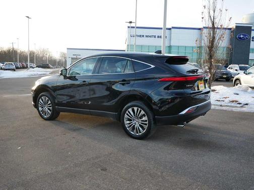 2024 Toyota Venza XLE