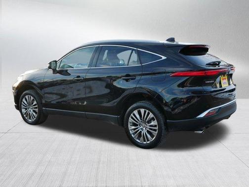 2024 Toyota Venza XLE