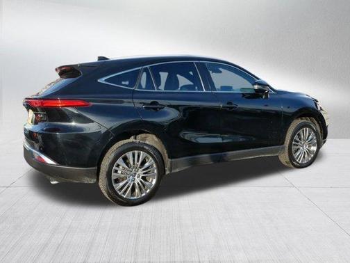 2024 Toyota Venza XLE