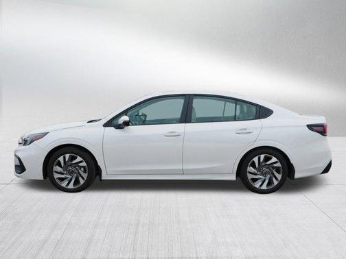 2025 Subaru Legacy 