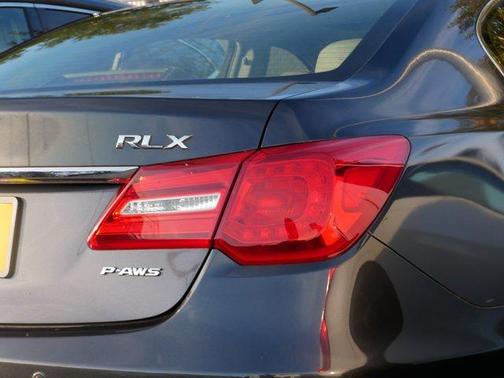 2016 Acura RLX Advance Package