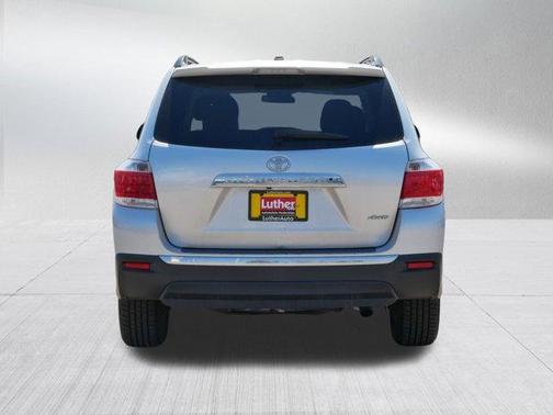 2011 Toyota Highlander Base
