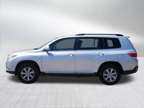 2011 Toyota Highlander Base