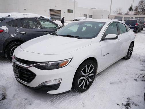 2022 Chevrolet Malibu RS