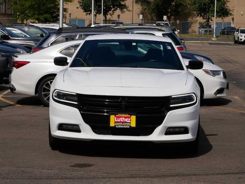 2017 Dodge Charger SXT