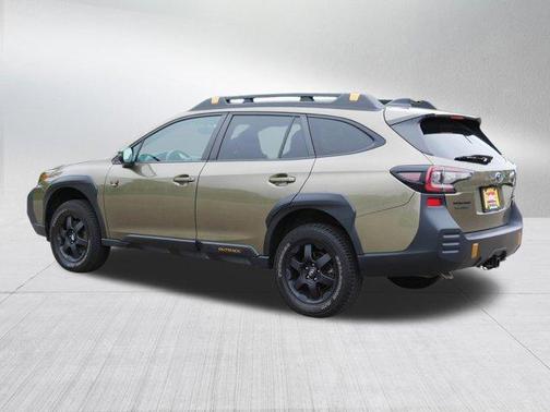 Autumn Green Metallic 2024 Subaru Outback Wilderness