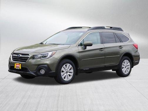 Wilderness Green Metallic 2018 Subaru Outback 2.5i Premium
