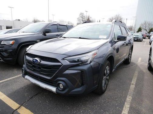 Magnetite Gray Metallic 2023 Subaru Outback Limited