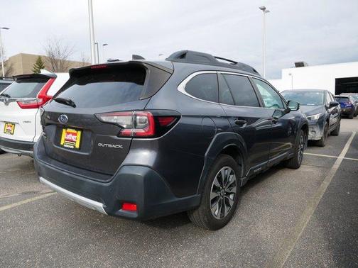 Magnetite Gray Metallic 2023 Subaru Outback Limited