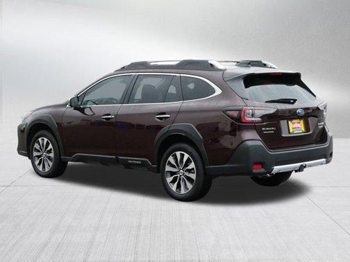 2025 Subaru Outback Touring