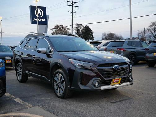 2025 Subaru Outback Touring