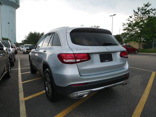 2016 Mercedes-Benz GLC-Class GLC 300 4MATIC