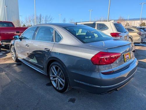 2016 Volkswagen Passat 1.8T R-Line w/ Comfort