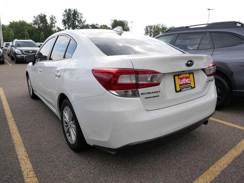 2018 Subaru Impreza 2.0i Premium