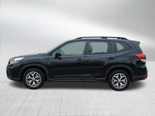 Crystal Black Silica 2019 Subaru Forester Premium
