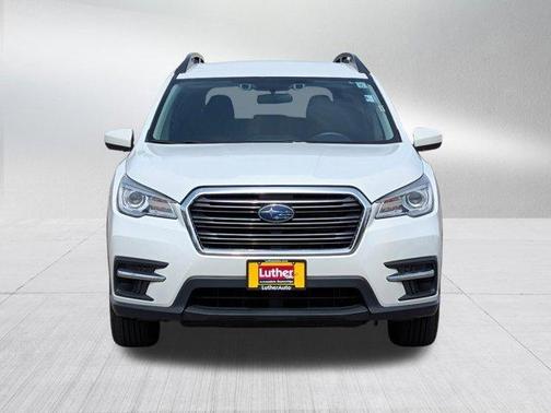 Crystal White Pearl 2022 Subaru Ascent Premium 8-Passenger