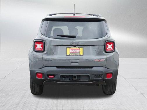 2021 Jeep Renegade Trailhawk