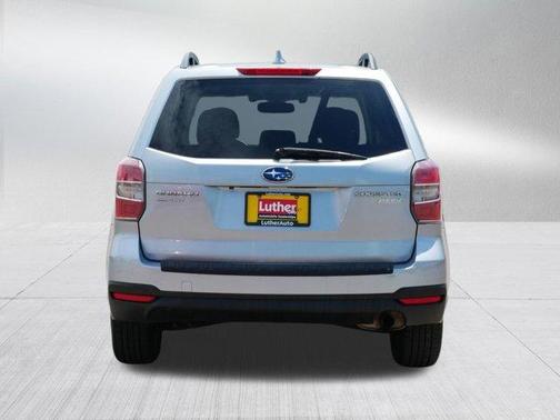 Ice Silver Metallic 2016 Subaru Forester 2.5i Premium