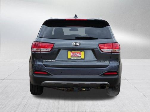 2017 Kia Sorento EX