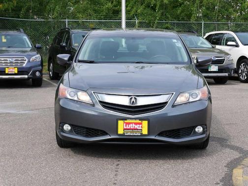 2013 Acura ILX 2.0L w/Premium Package