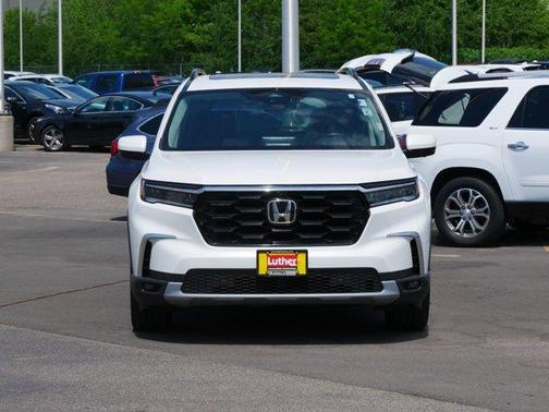 2023 Honda Pilot Elite