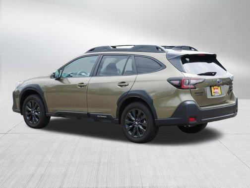 Autumn Green Metallic 2025 Subaru Outback Onyx Edition