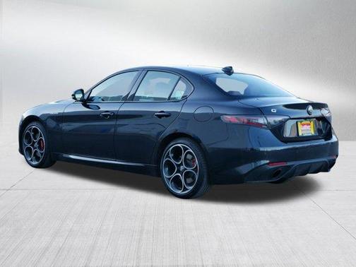 2024 Alfa Romeo Giulia Veloce