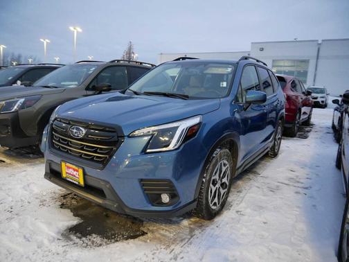 2024 Subaru Forester Premium
