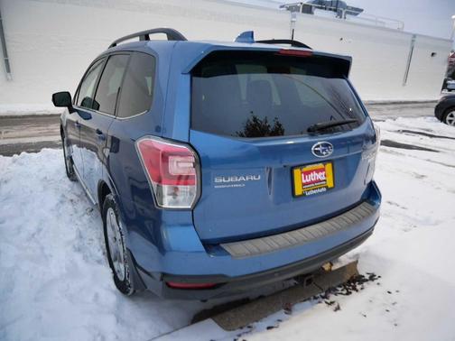 2017 Subaru Forester 2.5i Touring