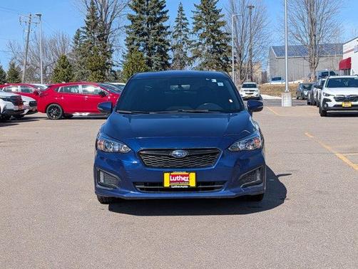 2017 Subaru Impreza 2.0i Sport