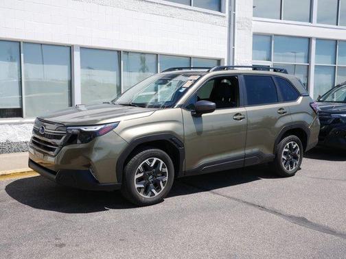 Autumn Green Metallic 2025 Subaru Forester Premium