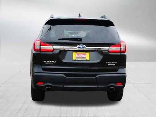 2022 Subaru Ascent Limited 7-Passenger