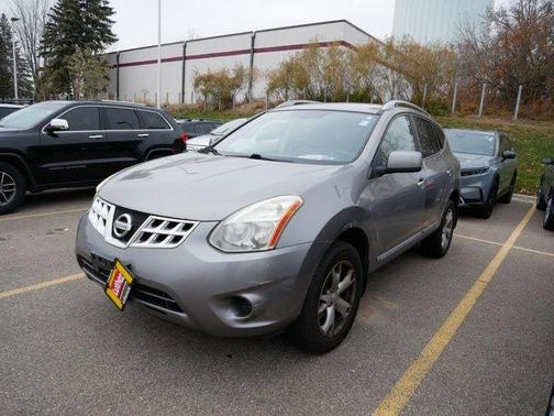 2011 Nissan Rogue SV