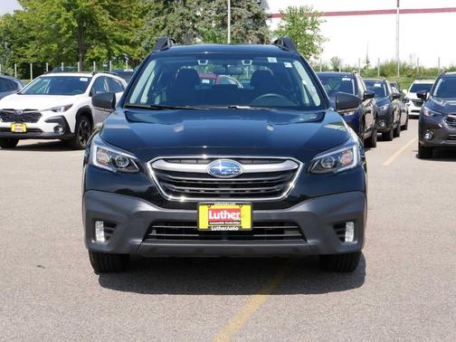 2022 Subaru Outback Base (CVT)