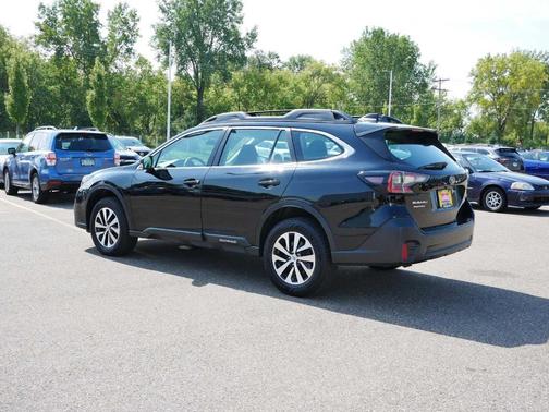 2022 Subaru Outback Base (CVT)