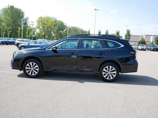 2022 Subaru Outback Base (CVT)