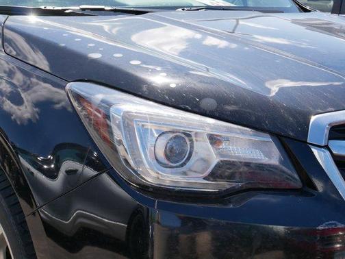 Crystal Black Silica 2017 Subaru Forester 2.5i Touring
