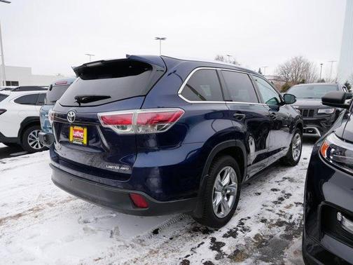 2016 Toyota Highlander Limited Platinum