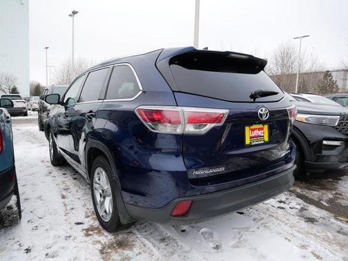 2016 Toyota Highlander Limited Platinum