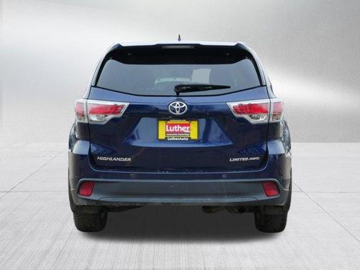 2016 Toyota Highlander Limited Platinum