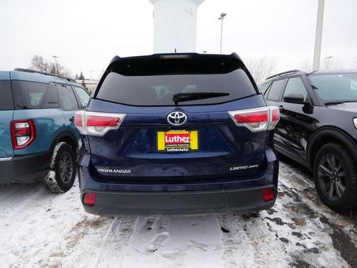 2016 Toyota Highlander Limited Platinum