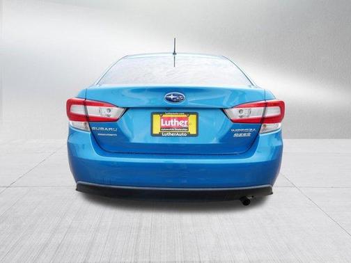 2017 Subaru Impreza 2.0i