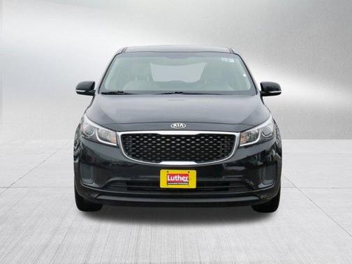 2016 Kia Sedona L