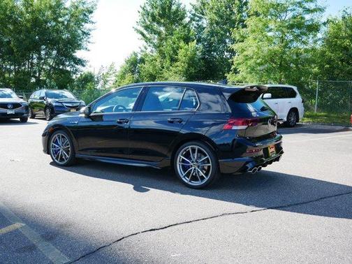 2024 Volkswagen Golf R 2.0T