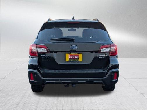 2018 Subaru Outback 3.6R Touring