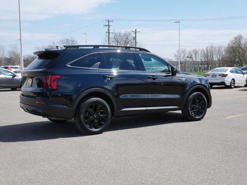 2022 Kia Sorento X-Line S